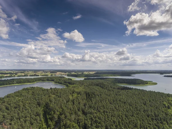 Aerial view of green islands and clouds at summer sunny morning. — Stock Photo, Image