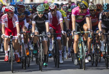 Jaworzno, Polonya - 31 Temmuz 2017: Bisikletçiler t başında