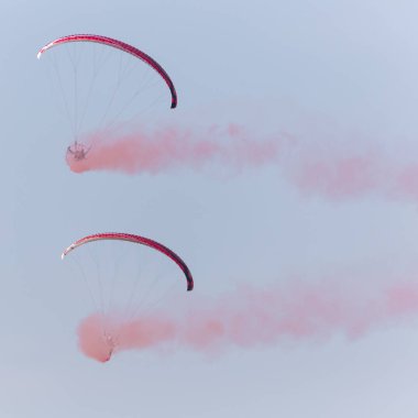 Radom, Polonya - 26 Ağustos 2017: akrobasi uçan Dragons gr