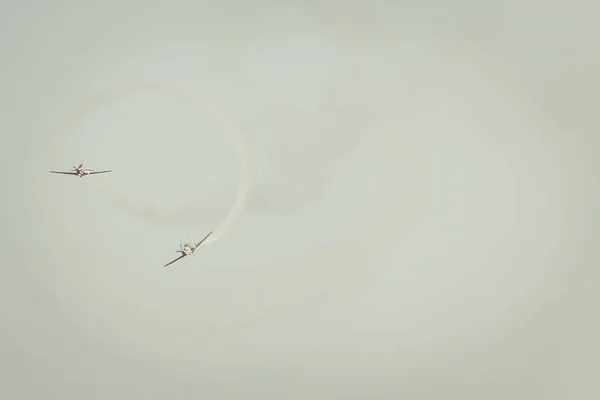 RADOM, POLAND - AUGUST 26: Orlik (Poland) aerobatic display team — Stock Photo, Image