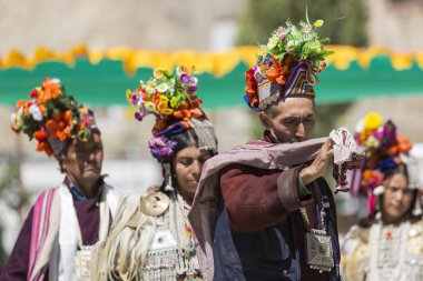 Leh, Hindistan - 20 Eylül 2017: Ladakhi tanımlanamayan sanatçıları 