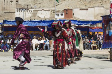 Leh, Hindistan - 20 Eylül 2017: Ladakhi tanımlanamayan sanatçıları