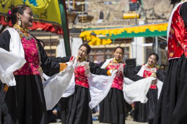 Leh, Hindistan - 20 Eylül 2017: Ladakhi tanımlanamayan sanatçıları