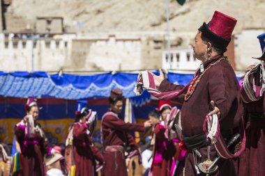 Leh, Hindistan - 20 Eylül 2017: Ladakhi tanımlanamayan sanatçıları