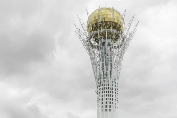 Astana, Kazachstán - 13 září 2017: Bayterek věž je — Stock fotografie