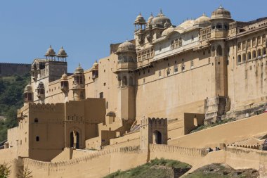 Amber Fort yakınındaki Jaipur, Rajasthan Hindistan. Amber Fort anne olduğunu
