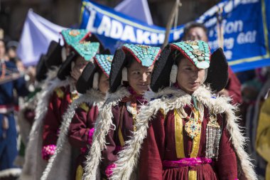 Leh, Hindistan - 20 Eylül 2017: Ladakhi tanımlanamayan sanatçıları