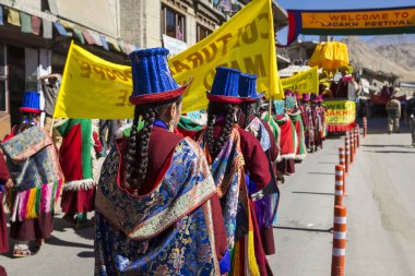 Leh, Hindistan - 20 Eylül 2017: Ladakhi tanımlanamayan sanatçıları