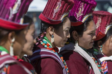 Leh, Hindistan - 20 Eylül 2017: Ladakhi tanımlanamayan sanatçıları