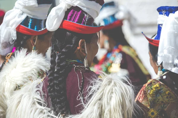 Leh, Hindistan - 20 Eylül 2017: Ladakhi tanımlanamayan sanatçıları