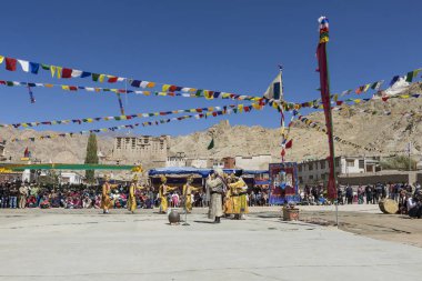 Leh, Hindistan - 20 Eylül 2017: Ladakhi tanımlanamayan sanatçıları