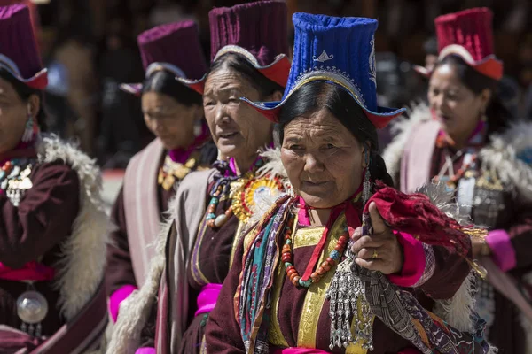 Leh, Hindistan - 20 Eylül 2017: Ladakhi tanımlanamayan sanatçıları
