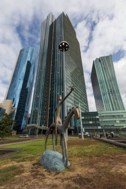 Astana, Kazakistan - 13 Eylül 2017: Modern binalar - yüzde