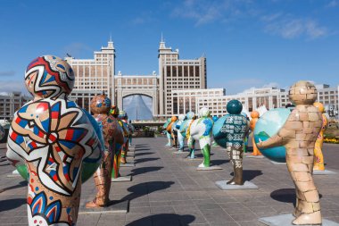Astana, Kazakistan - 13 Eylül 2017: Sanat yükleme '