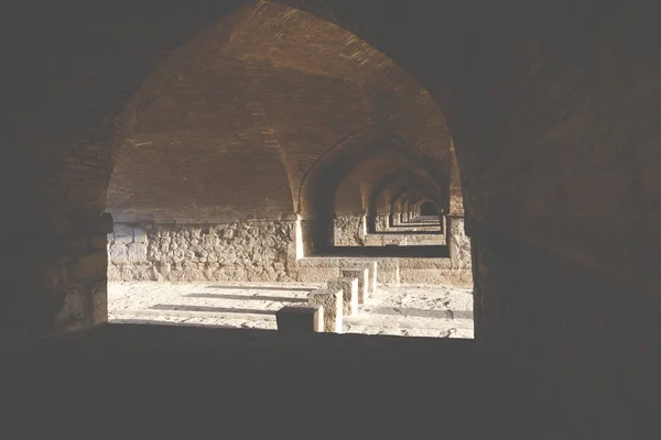 Si-o-Seh Pol, também chamada de Ponte dos 33 Arcos, Isfahan, Irão — Fotografia de Stock