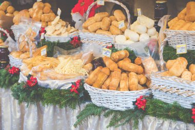 Geleneksel Lehçe füme peynir oscypek Noel piyasada 