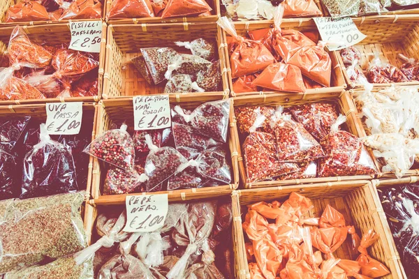 Many different traditional italian colorful spices at market in — Stock Photo, Image