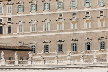 Papa'nın pencere Saint Peter's Meydanı'Vatikan, Roma, İtalya