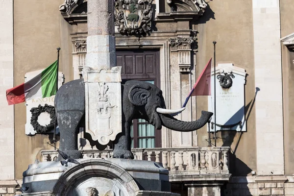 Statua dell'elefante a Catania in Sicilia . — Foto Stock