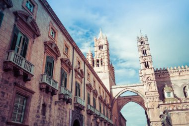 Palermo Katedrali (Büyükşehir katedral V varsayımı