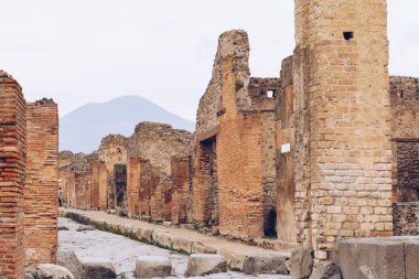 Pompeii, Napoli yakınındaki ünlü antik sitesi. Tam