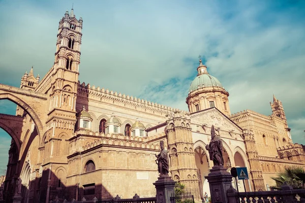 Palermo Cathedral (Metropolitan Cathedral of the Assumption of V — Stock Photo, Image