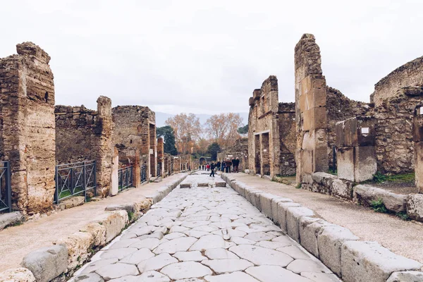 Pompeii, Napoli yakınındaki ünlü antik sitesi. Tam