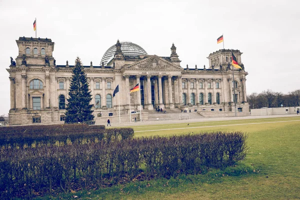 柏林, 德国-12月 062017: Reichstag 大厦, 位子 — 图库照片