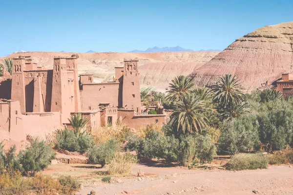 Panorama de Ait Ben Haddou Casbah perto de Ouarzazate cidade em marroquino — Fotografia de Stock