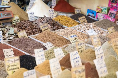 Baharat geleneksel Fas Pazar (Çarşısı) seçiminde M