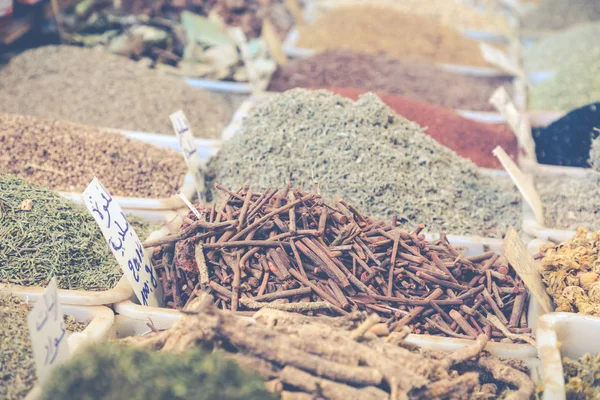 Selection of spices on a traditional Moroccan market (souk) in M — Stock Photo, Image