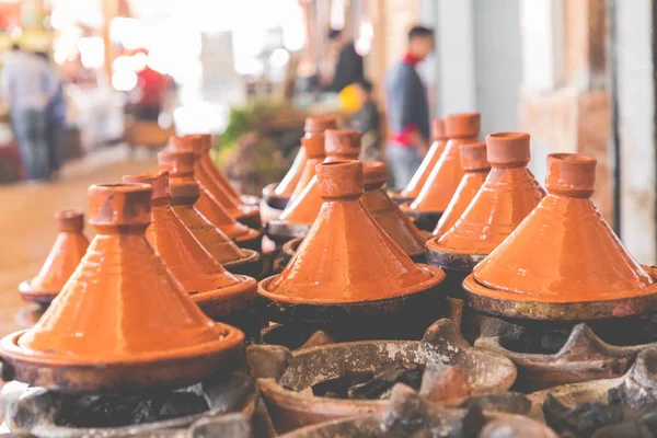 Preparing food in tajin traditional dish in Morocco - meat and v — Stock Photo, Image