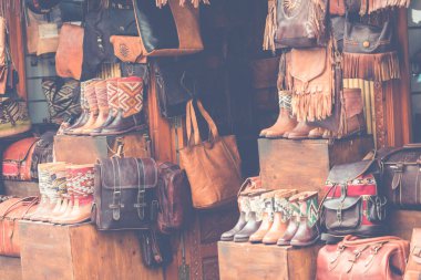 Fas deri ürünler çanta ve terlik Ma Açık pazarda