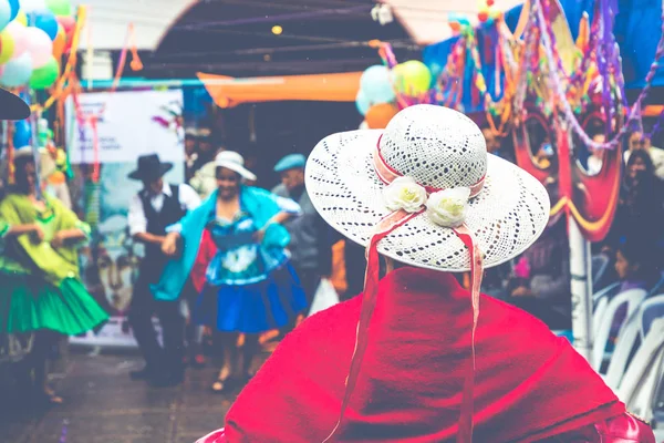 SUCRE, BOLIVIE - 8 FÉVRIER 2018 : Danseurs au Carnaval de Sucre — Photo
