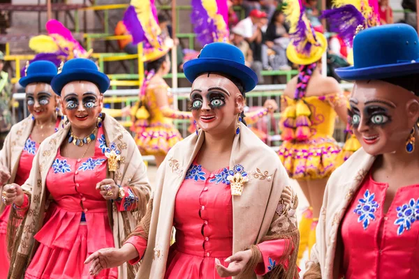 ORURO, BOLIVIE - 10 FÉVRIER 2018 : Danseurs au Carnaval d'Oruro — Photo
