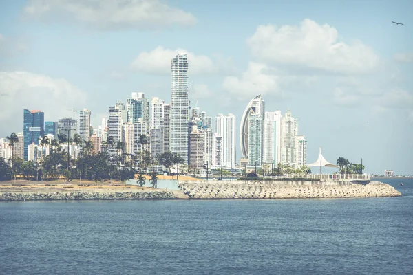Panoramiczny widok na panoramę miasta Panama - Miasto Panama, Panama — Zdjęcie stockowe