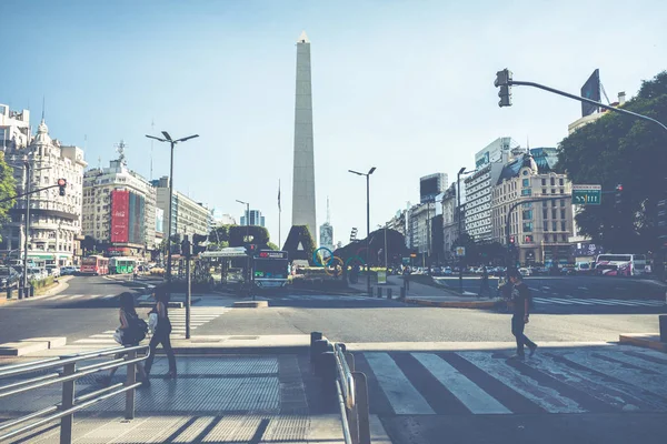 BUENOS AIRES, ARGENTINA - 30 DE ENERO DE 2018: El Obelisco es un maj —  Fotos de Stock
