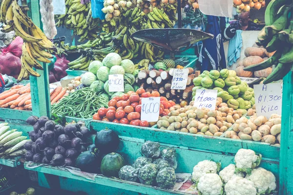 水果和蔬菜。农民的市场。圣何塞, 哥斯达黎加, 周转率 — 图库照片