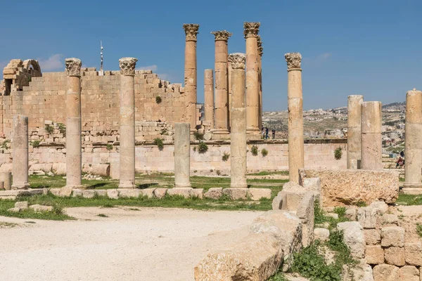 El antiguo Jerash. Ruinas de la ciudad greco-romana de Gera en Jordania — Foto de Stock