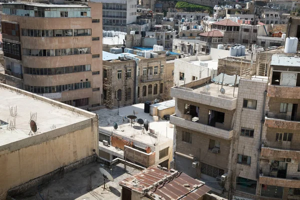 AMMAN, JORDÁN - 11 DE MARZO DE 2018: Ciudad de Ammán, la capital de Jo — Foto de Stock