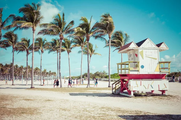 Miami Beach Florida Usa February 2018 Lifeguard Tower South Beach — Stock Photo, Image