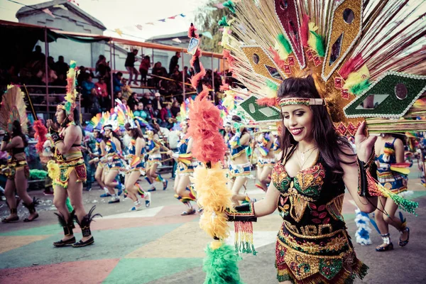ORURO, BOLIVIA - FEBRUARY 10, 2018: Dancers at Oruro Carnival in — Stock Photo, Image