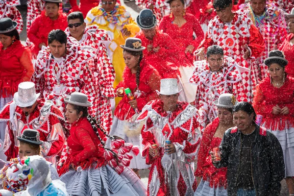 LA PAZ, BOLIVIA - FEBRUARY 11, 2018: Dancers at La Paz Carnival — Φωτογραφία Αρχείου