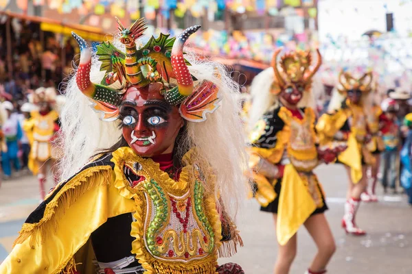 카니발 Oruro Oruro, 볼리비아-2018 년 2 월 10 일: 무용수 — 스톡 사진