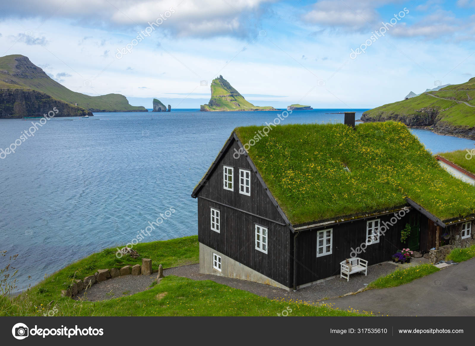 Island Stock Photos Royalty Free Images Depositphotos Island Stock Photos Royalty Free Images Depositphotos