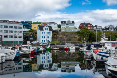Torshawn, Faroe Adaları, Danimarka - 05 Temmuz 2019: Limandaki liman