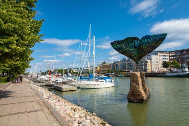 Turku, Finlandiya - 02 Ağustos 2019: Türk nehrine bakın