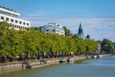 Turku, Finlandiya - 02 Ağustos 2019: Türk nehrine bakın