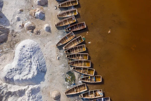 Aerial view of the small boats for salt collecting at pink Lake — Stock Photo, Image