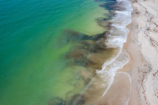 Вид с воздуха на Атлантическое побережье около Палмарина. Дельта Салума — стоковое фото